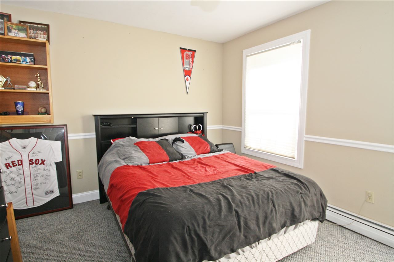 148 Lowell Street Rochester, NH 03867 - Photo 21 of 33