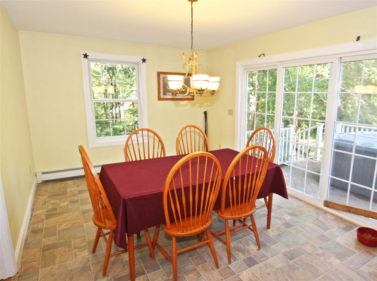 148 Lowell Street Rochester, NH 03867 - Photo 7 of 33