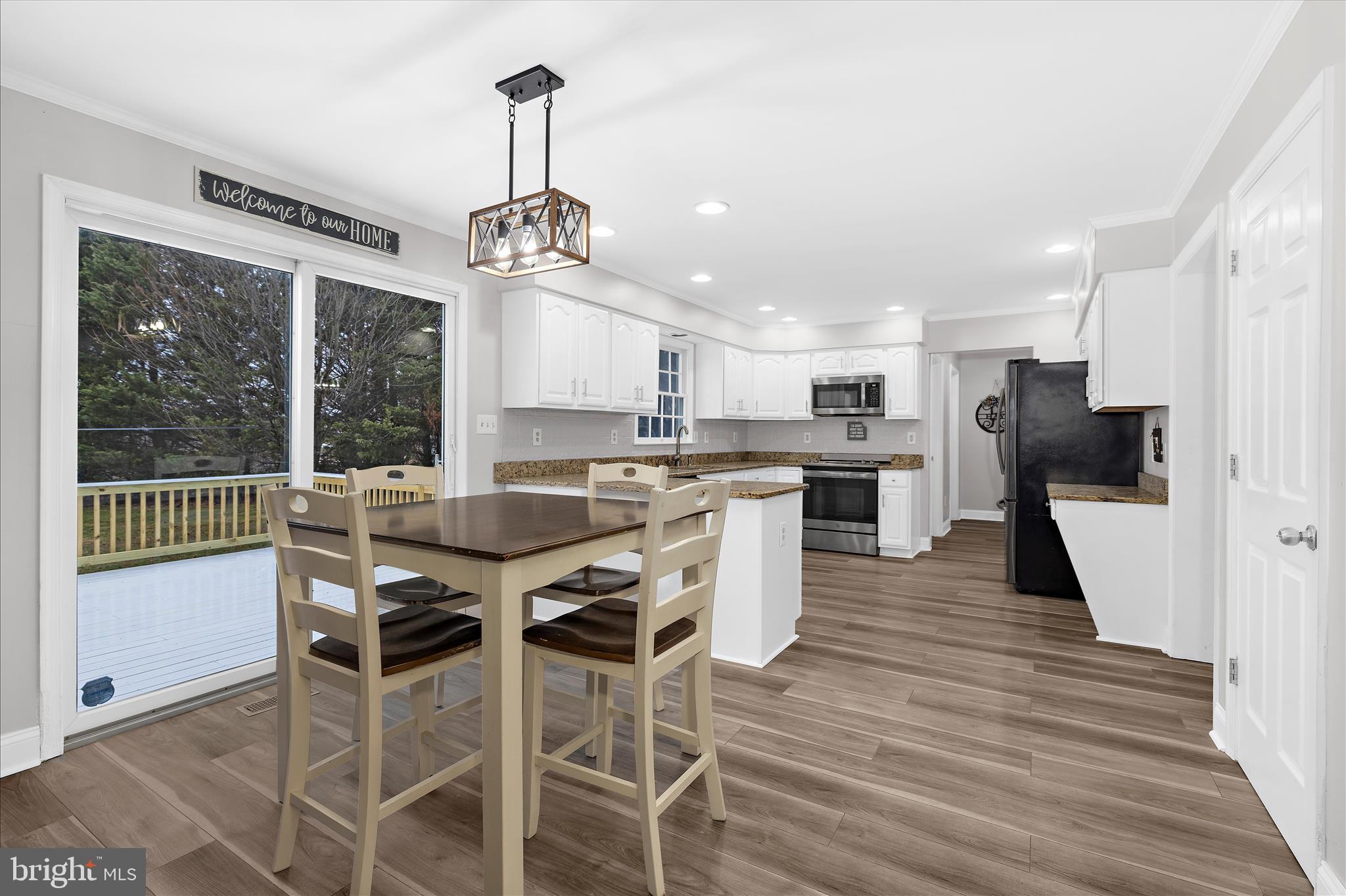 847 Stansbury Road Pylesville, MD 21132 - Photo 7 of 55 Kitchen with Table Space