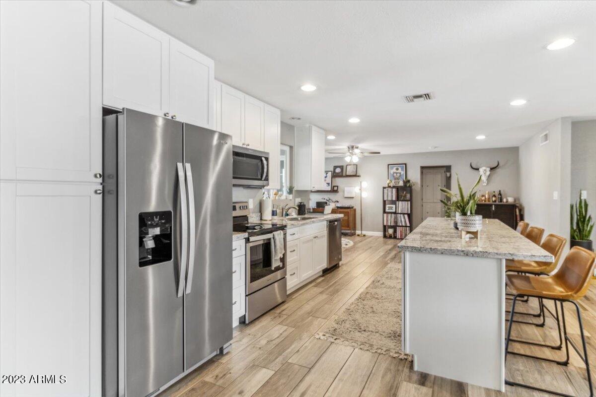 2080 East Riviera Drive Tempe, AZ 85282 - Photo 7 of 22 10-IMG_0229