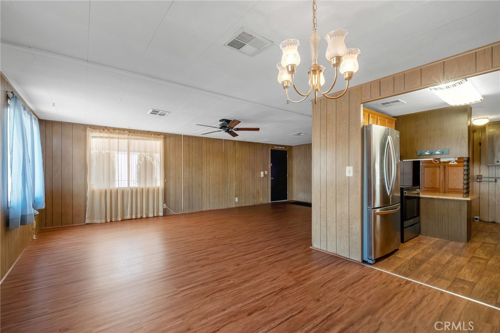 11414 Serra Road, Unit 38 Apple Valley, CA 92308 - Photo 9 of 25