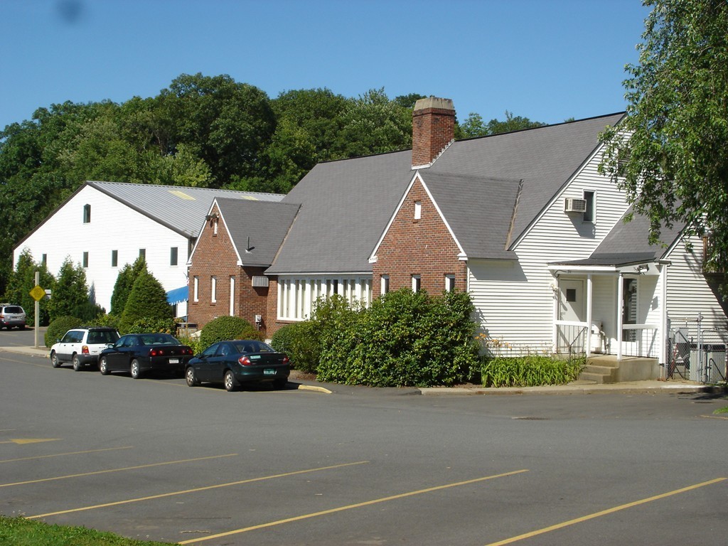 53 Pine Grove, Unit 53 Amherst, MA 01002 - Photo 21 of 24 a view of multiple houses with a street