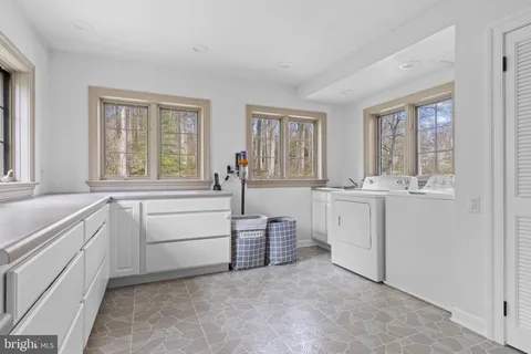 $1,250,000 | 60 Chapel Hill Road, Media, PA 19063
