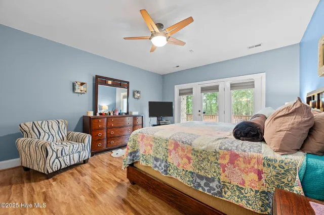 $550,000 | 111 Seaview Court, Bath, NC 27808