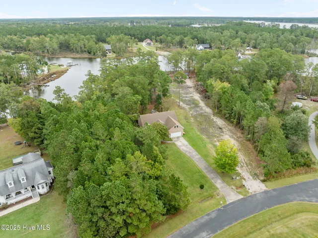 $550,000 | 111 Seaview Court, Bath, NC 27808