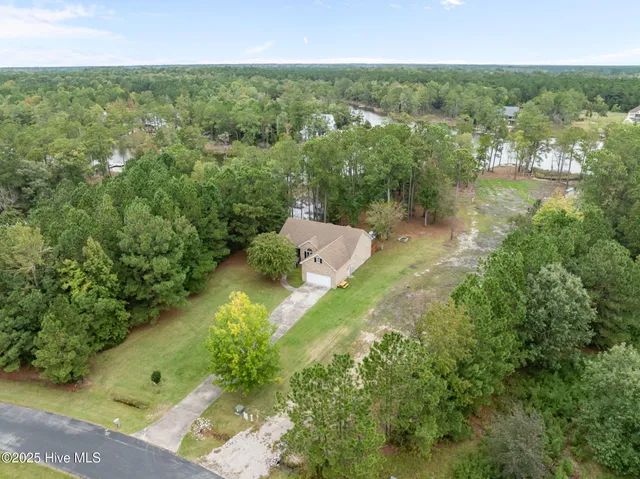 $550,000 | 111 Seaview Court, Bath, NC 27808