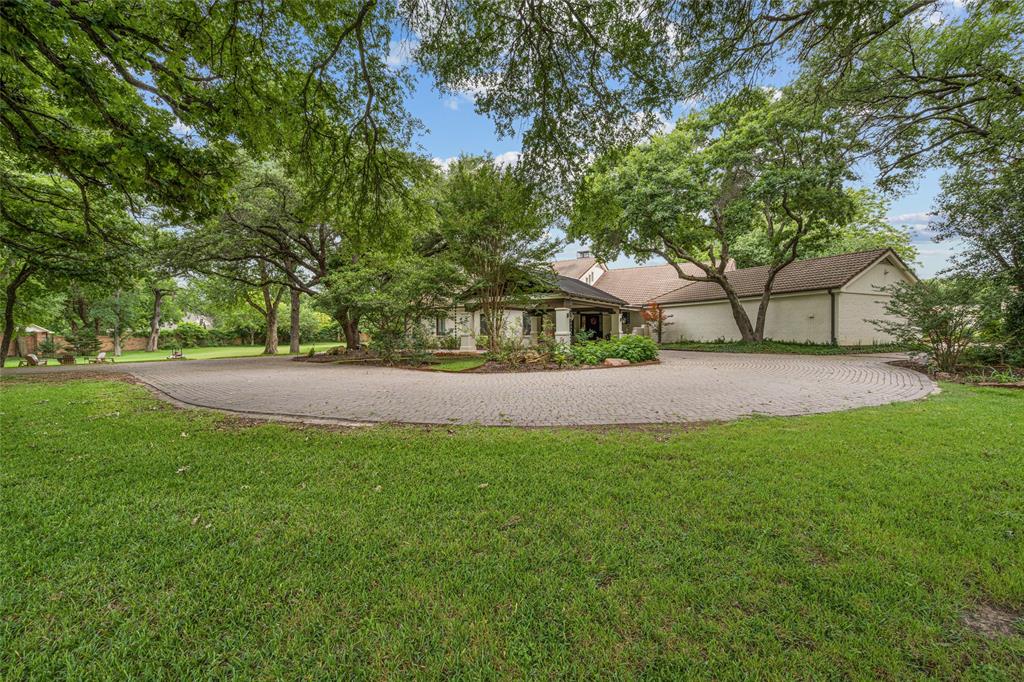 4812 Williams Road Benbrook, TX 76116 - Photo 2 of 40