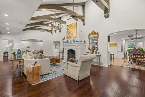 $1,999,000 | 4812 Williams Road, Benbrook, TX 76116