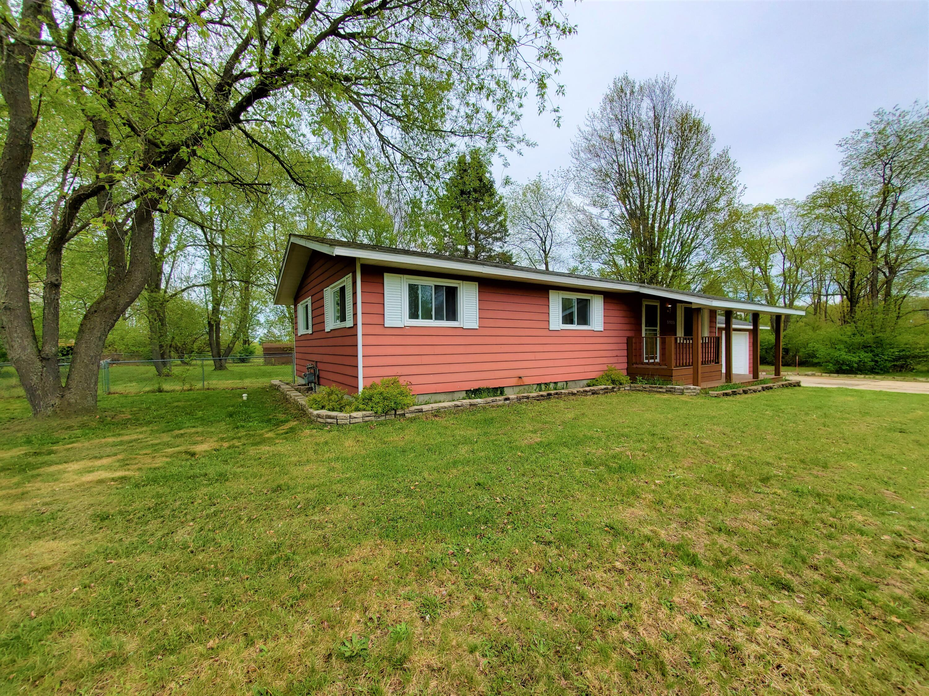 3925 Cecil Road Cadillac, MI 49601 - Photo 1 of 53 20220518_131113