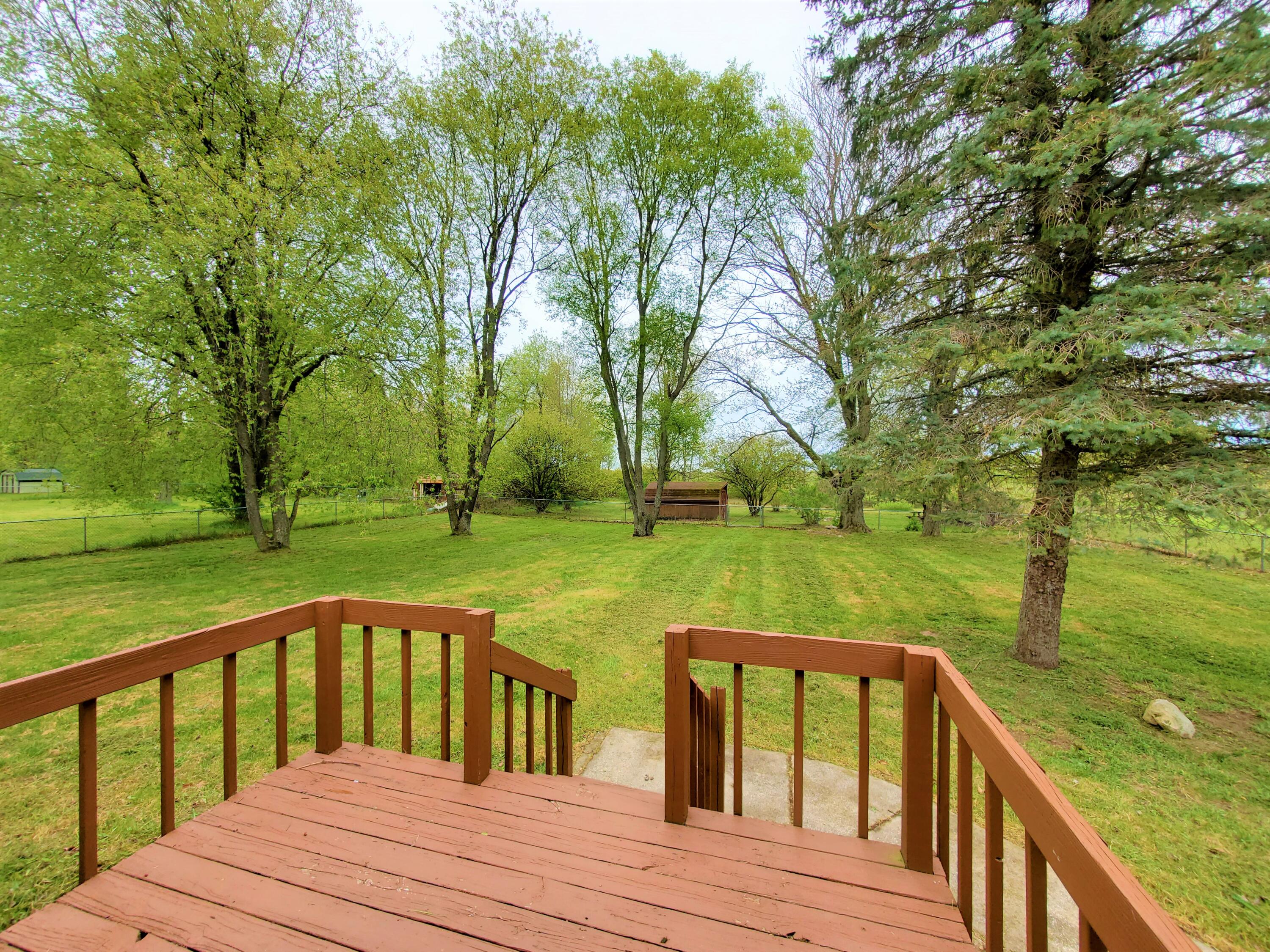 3925 Cecil Road Cadillac, MI 49601 - Photo 38 of 53 20220518_130132