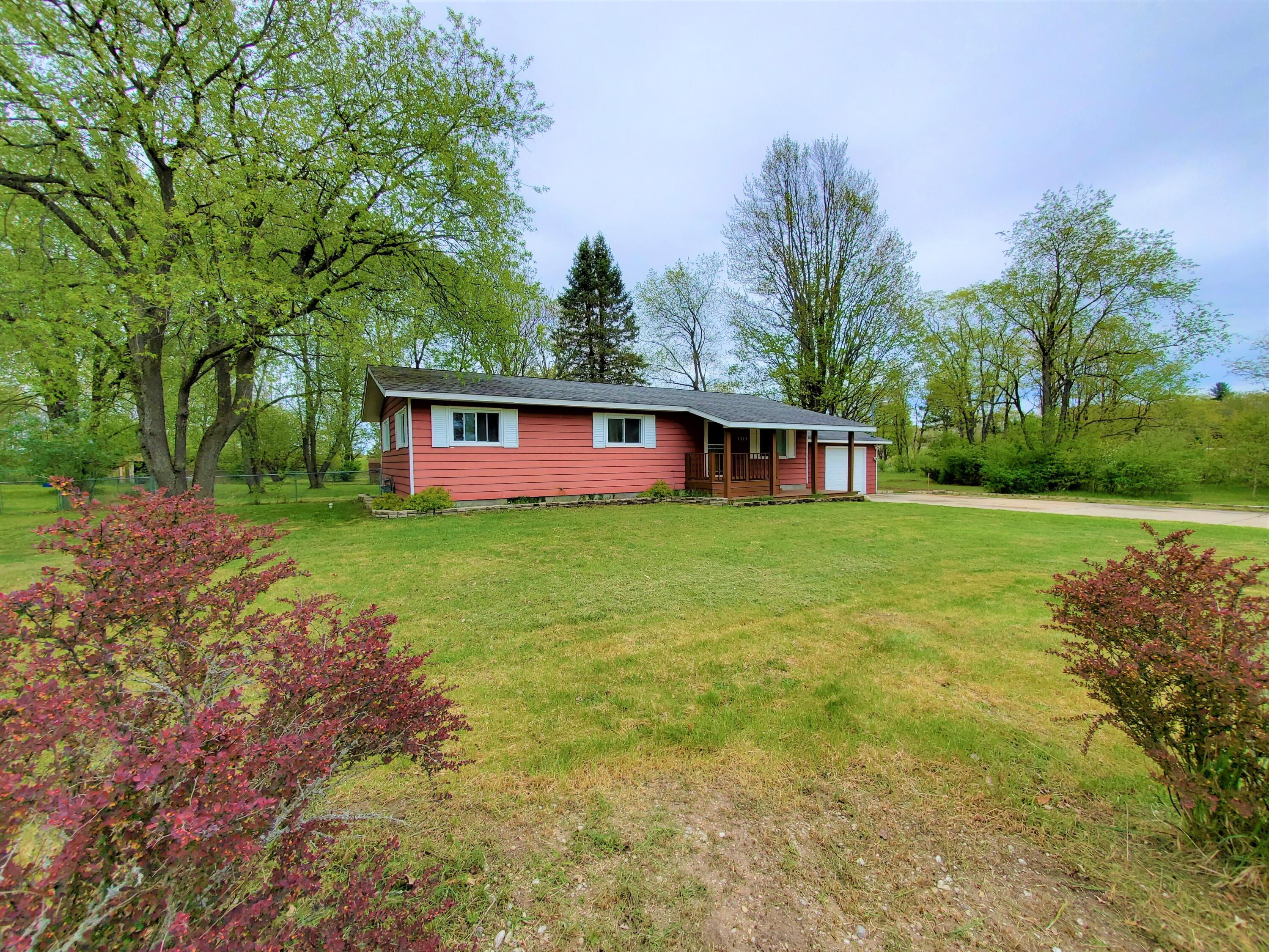 3925 Cecil Road Cadillac, MI 49601 - Photo 50 of 53 20220518_131055