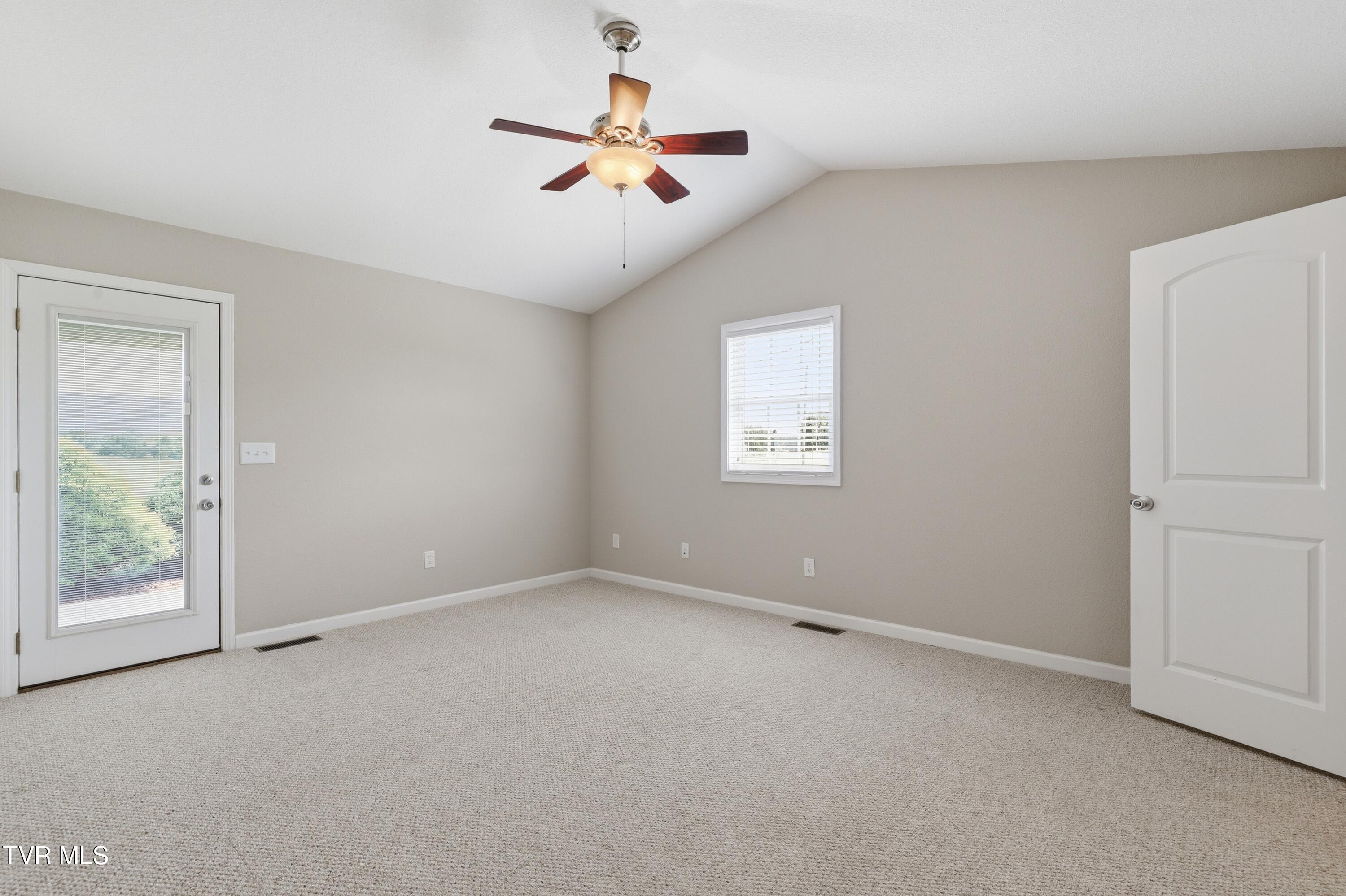767 Possum Creek Road Greeneville, TN 37743 - Photo 34 of 69 44_767_possum_creek_rd_0088