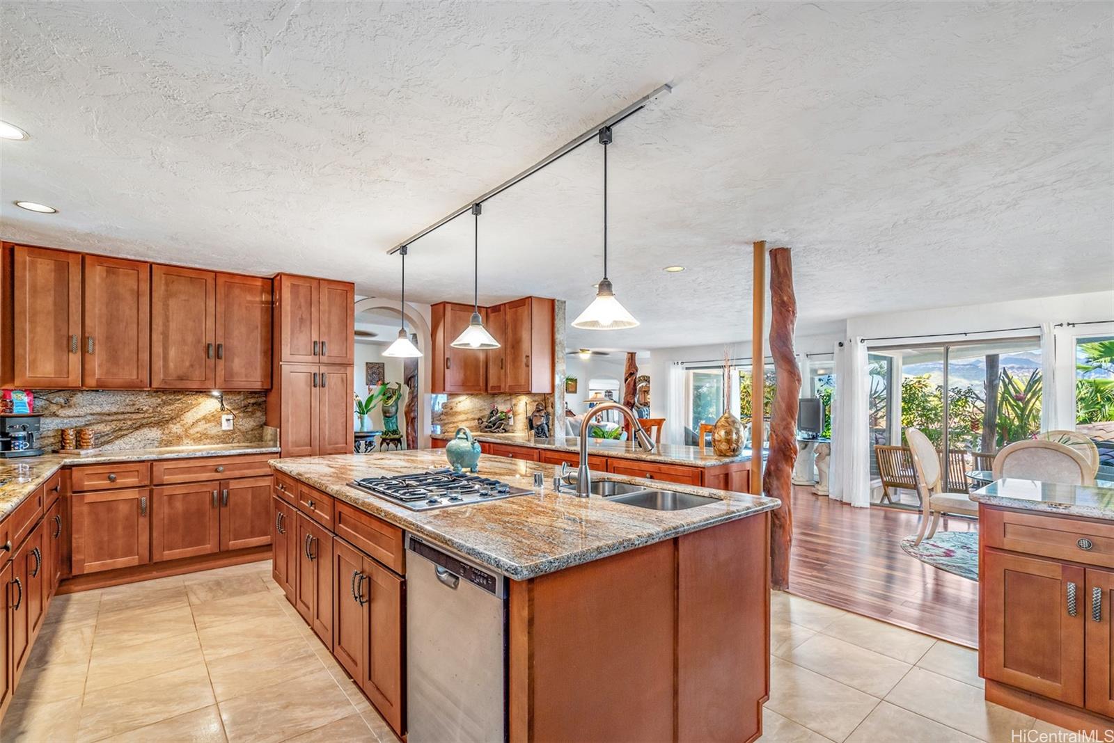 4062 Black Point Road Honolulu, HI 96816 - Photo 1 of 1 Gallery Image 1