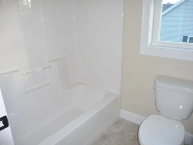 $6,500 | 214 Dallaire Street, Manchester, NH 03104