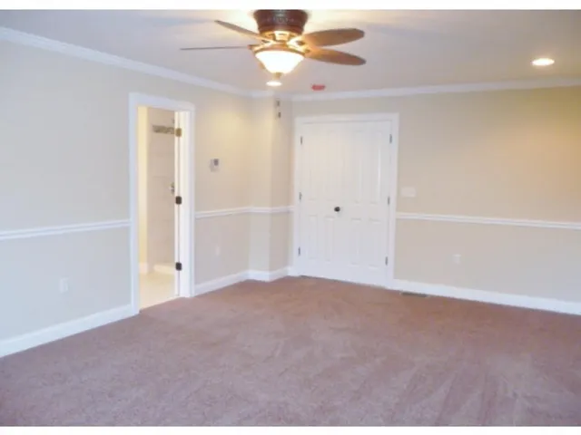 $6,500 | 214 Dallaire Street, Manchester, NH 03104