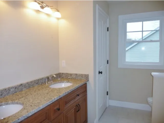 $6,500 | 214 Dallaire Street, Manchester, NH 03104