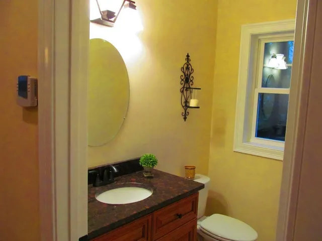 $6,500 | 214 Dallaire Street, Manchester, NH 03104