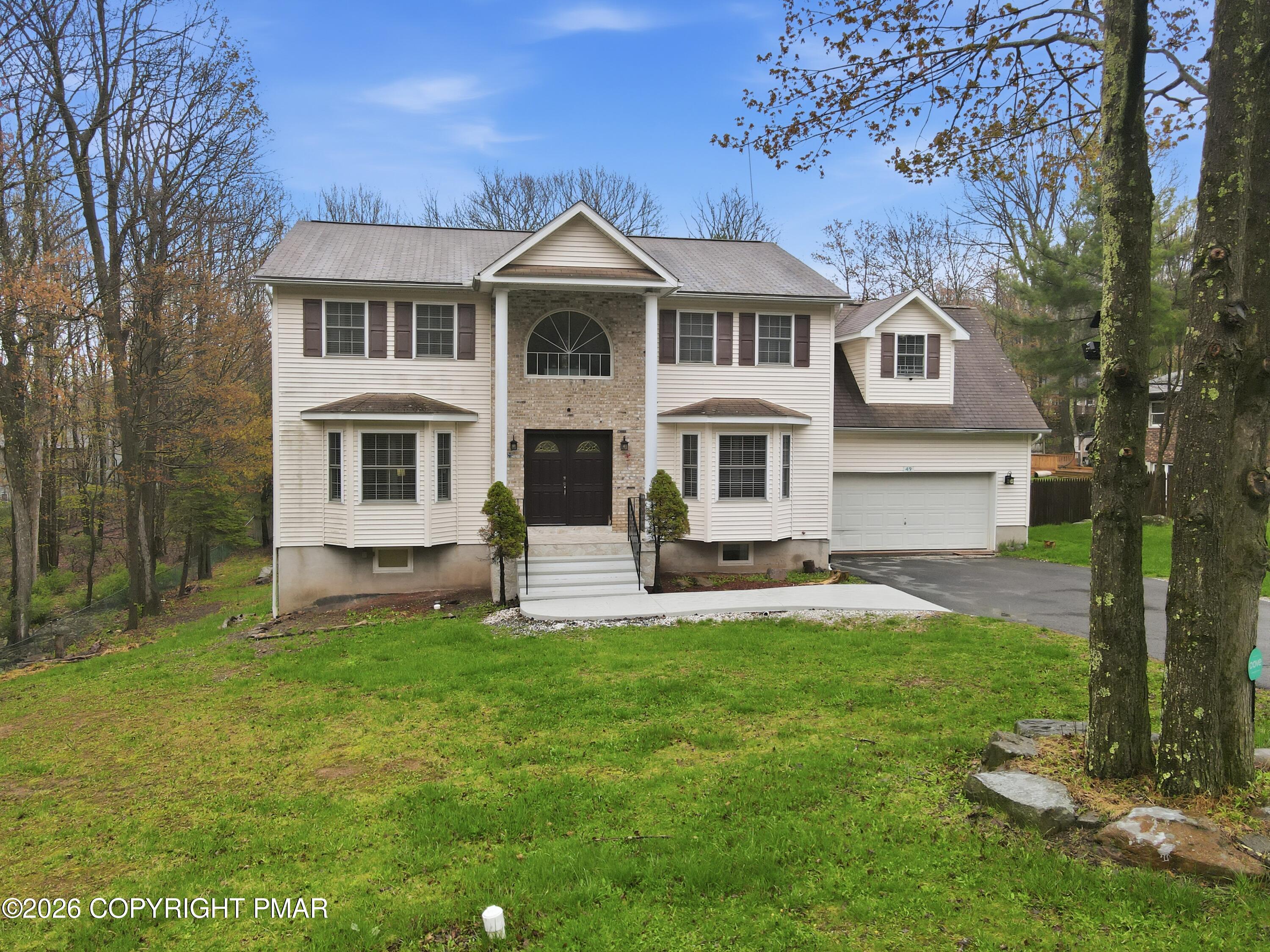 49 Seneca Road Mount Pocono, PA 18344 - Photo 45 of 48 Front of House