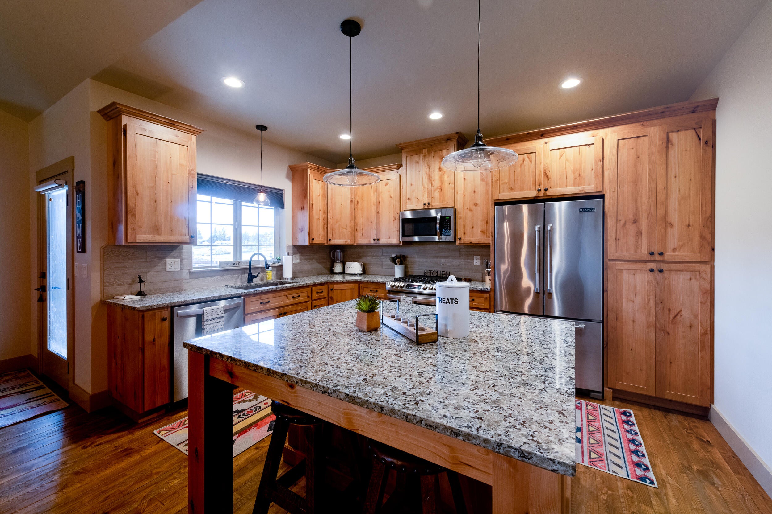 154 Northwest Saddle Ridge Loop Prineville, OR 97754 - Photo 12 of 23 013