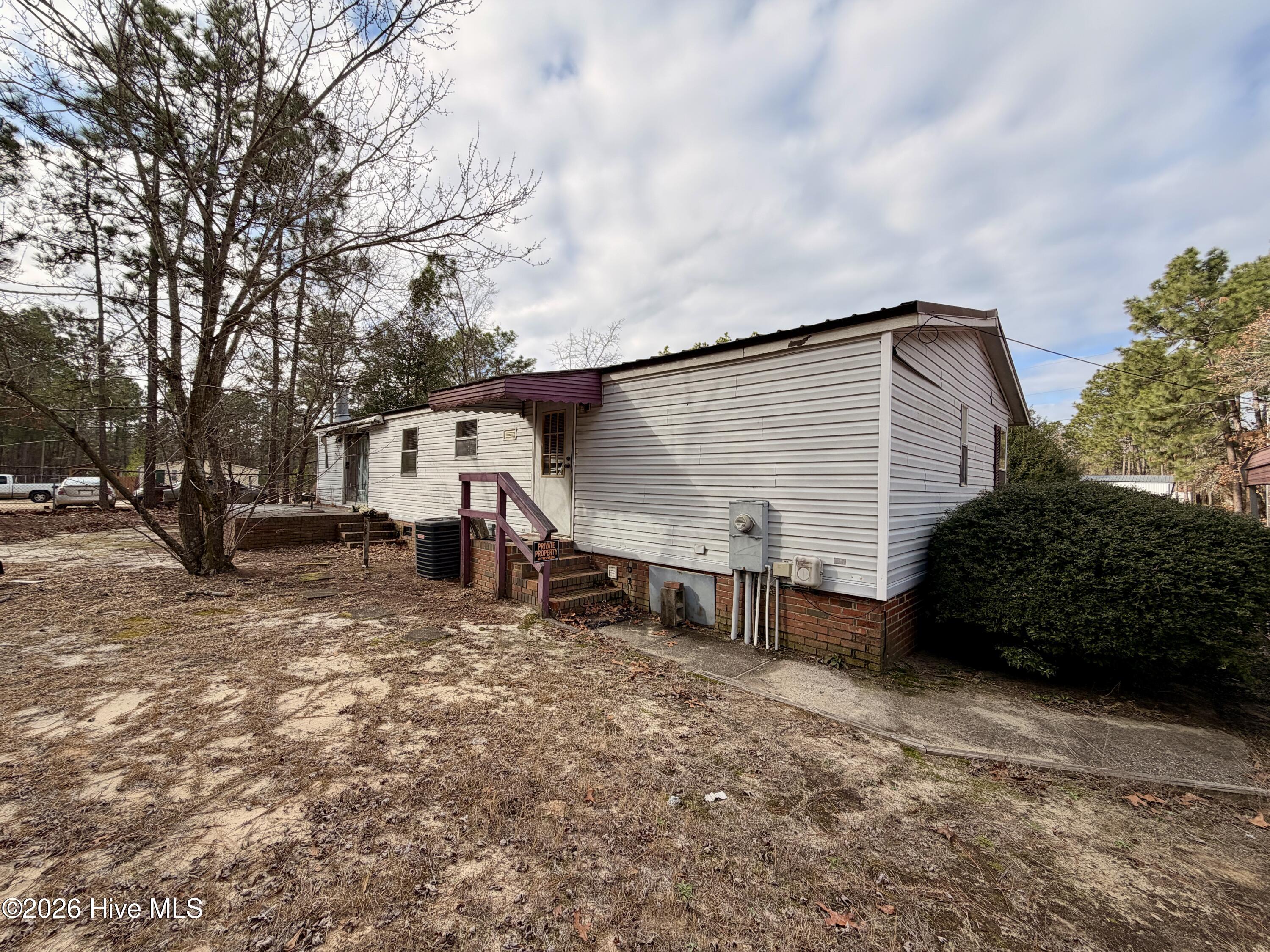 17341 Lauch Blue Road Laurel Hill, NC 28351 - Photo 4 of 19 IMG_9713