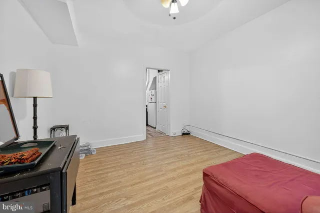 $2,300 | 115 16th Street Southeast, Washington, DC 20003