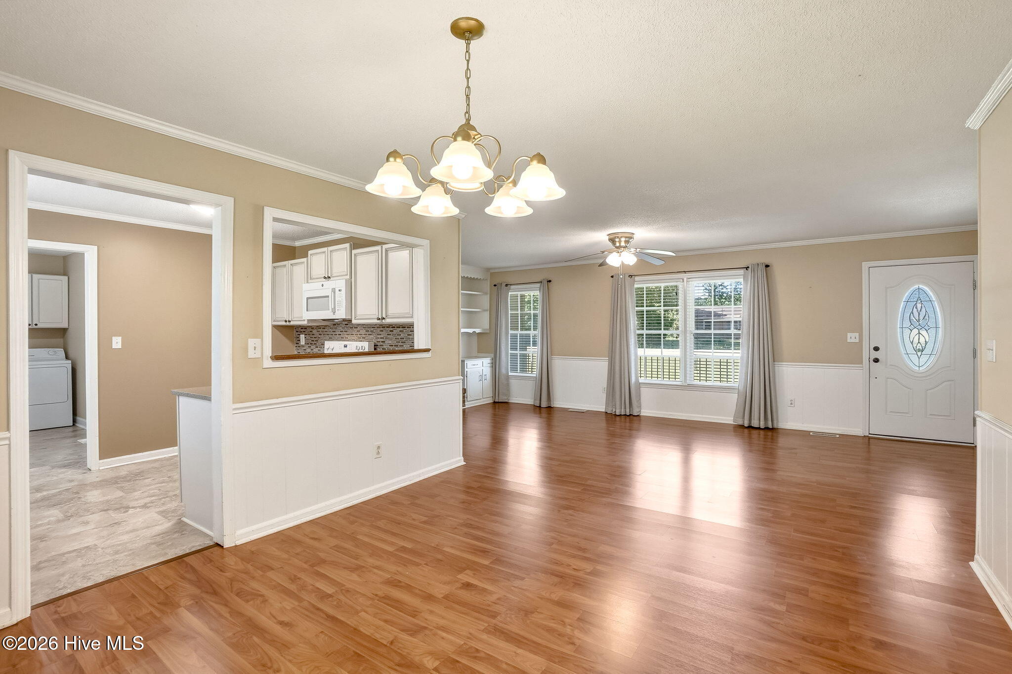 406 Richlands Loop Road Richlands, NC 28574 - Photo 16 of 34 16