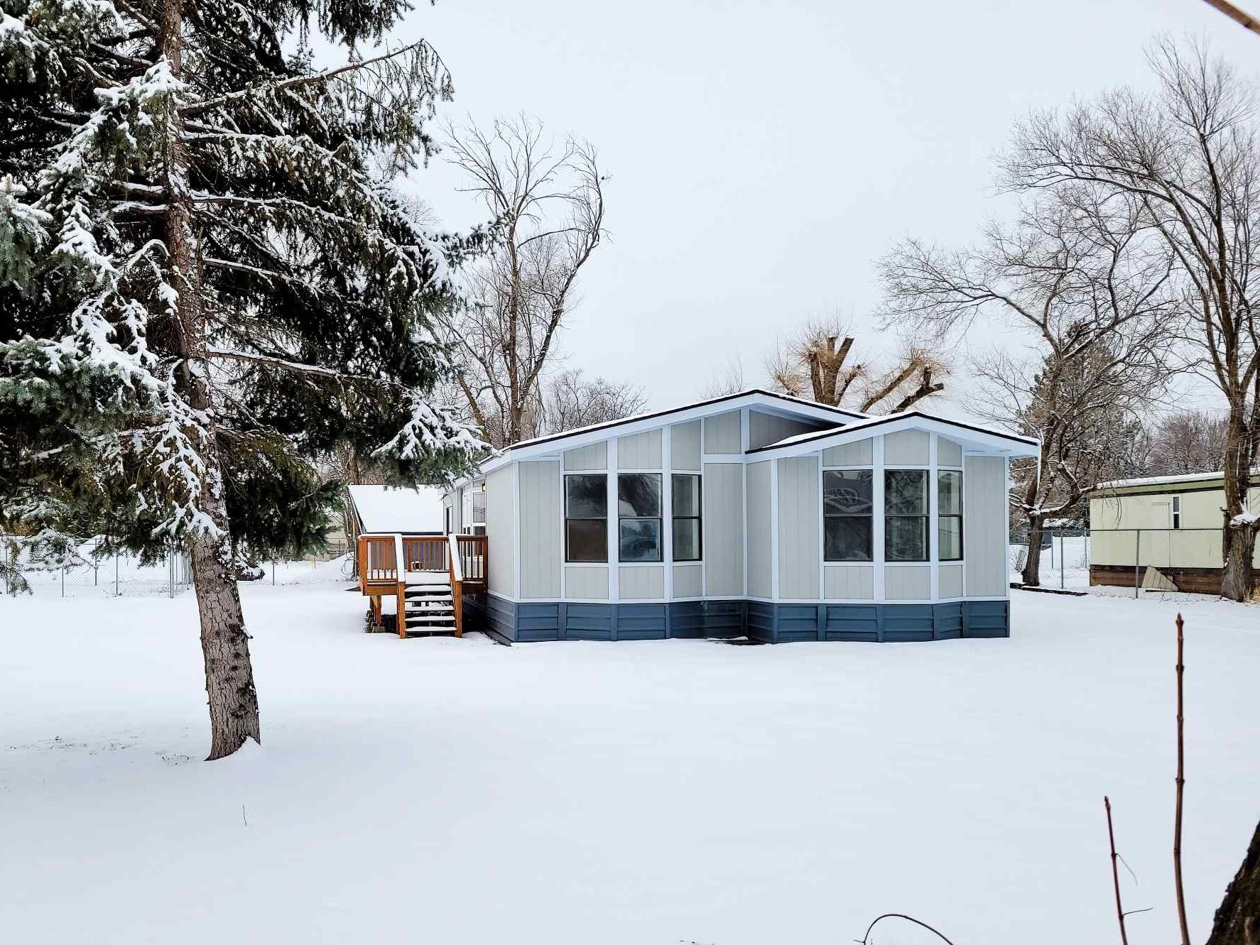 311 North Greenacres Road Spokane Valley, WA 99016 - Photo 1 of 1 Gallery Image 1