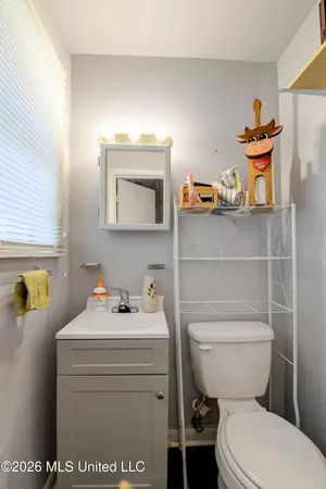 $98,000 | 806 64th Avenue, Meridian, MS 39307