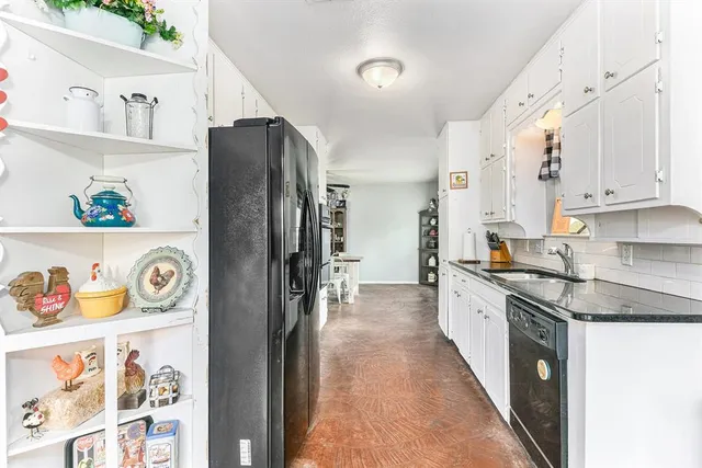 $295,000 | 6608 Swanee Court, Watauga, TX 76148