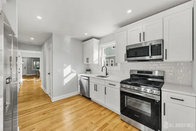 $499,900 | 38 South 6th Avenue, Highland Park, NJ 08904