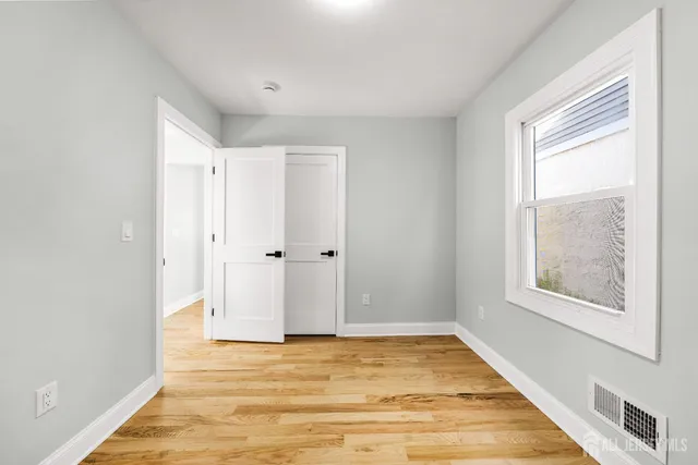 $499,900 | 38 South 6th Avenue, Highland Park, NJ 08904