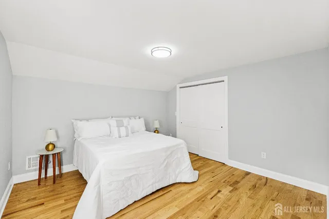 $499,900 | 38 South 6th Avenue, Highland Park, NJ 08904