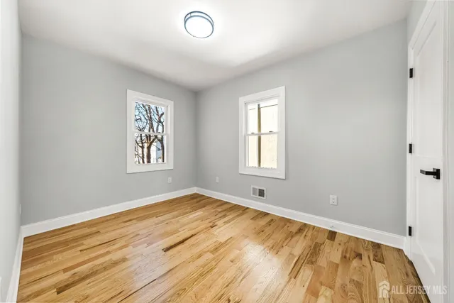 $499,900 | 38 South 6th Avenue, Highland Park, NJ 08904