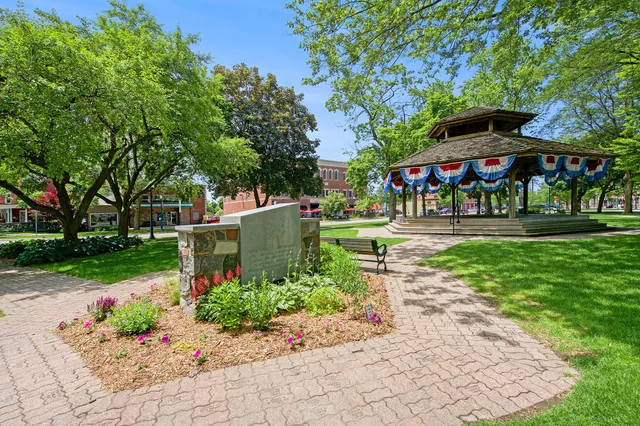 $349,000 | 610 Boardwalk Lane, Dexter, MI 48130