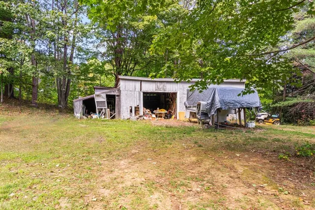 $235,000 | 422 Vassalboro Road, China, ME 04358