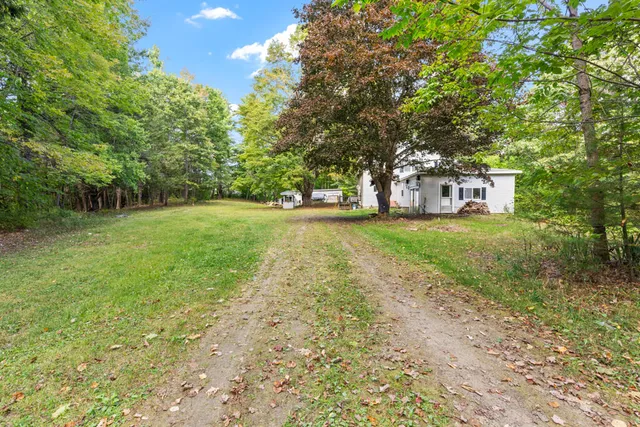 $235,000 | 422 Vassalboro Road, China, ME 04358
