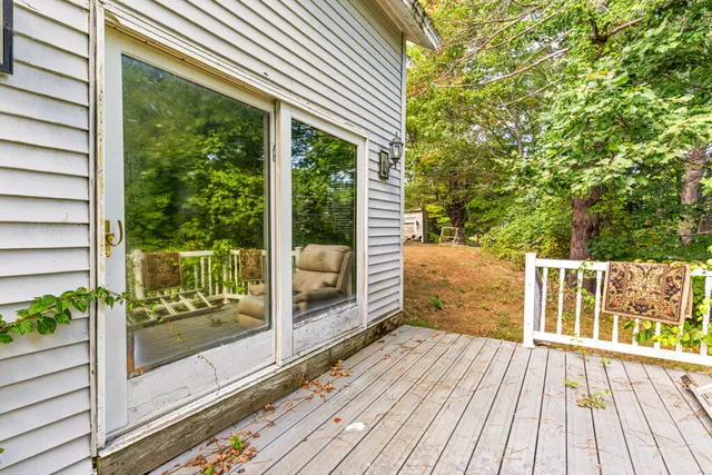 $235,000 | 422 Vassalboro Road, China, ME 04358