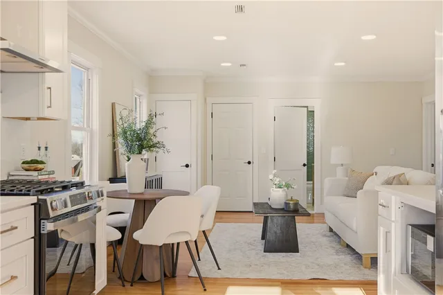 $1,650,000 | 85 Bayview Avenue, Bristol, RI 02809