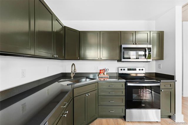 $720,000 | 1860 North Washington Street, Unit 607, Denver, CO 80203