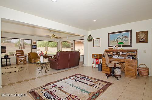 1416 West Orchid Lane Phoenix, AZ 85021 - Photo 9 of 16 family room