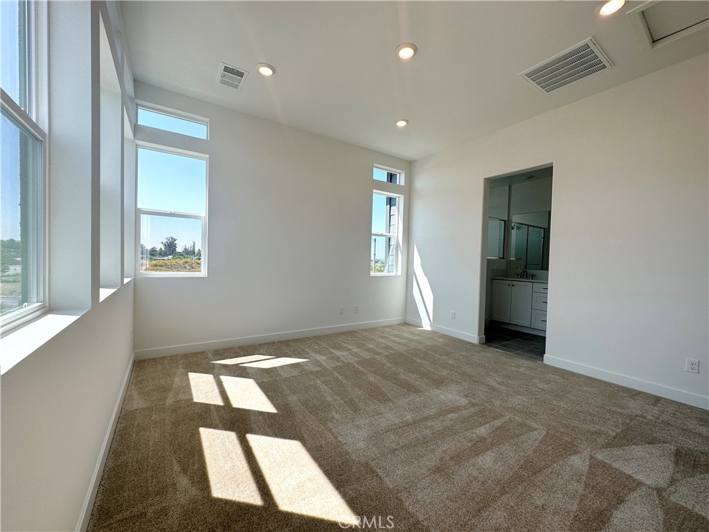 322 Tank Irvine, CA 92618 - Photo 19 of 43 a view of an empty room and window