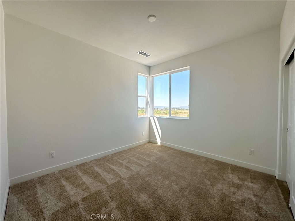 322 Tank Irvine, CA 92618 - Photo 33 of 43 a view of room and window