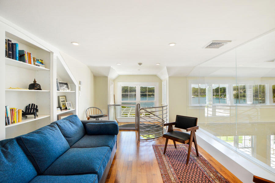 71 Sand Point Osterville, MA 02655 - Photo 18 of 45 Office