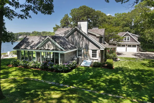 $12,250,000 | 71 Sand Point, Osterville, MA 02655