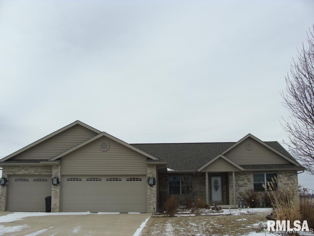 343 Butler Lane Chatham, IL 62629 - Photo 1 of 14 Gallery Image 1