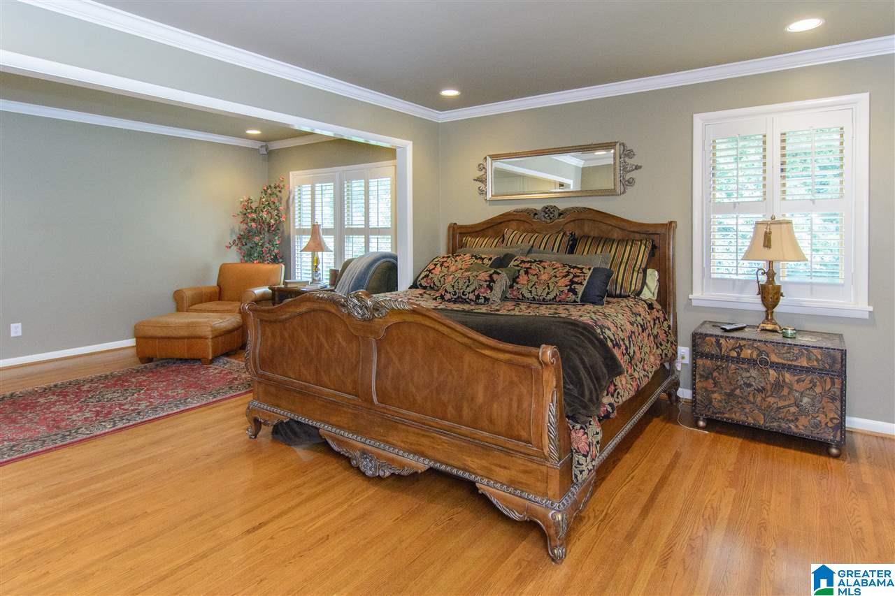 1865 Shades Crest Road Vestavia Hills, AL 35216 - Photo 18 of 50