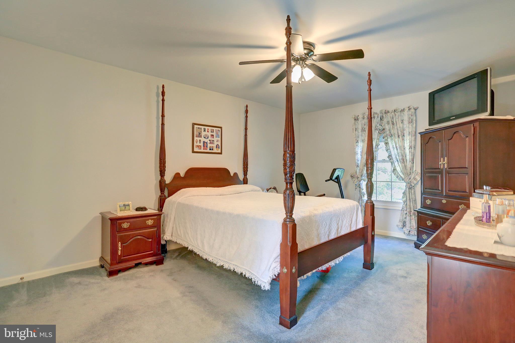 3561 Thunderhill Road York, PA 17402 - Photo 15 of 26 Gallery Image 15