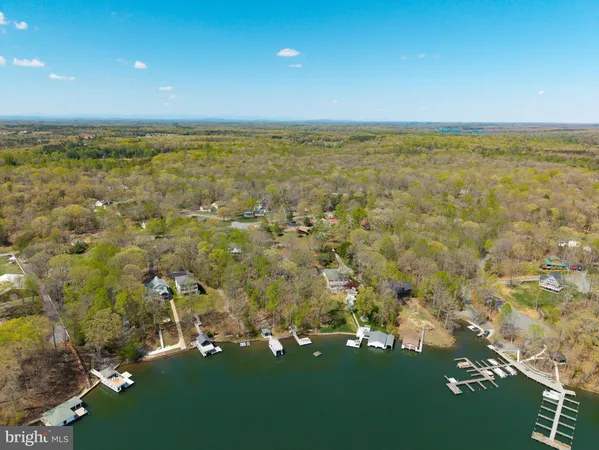 $675,000 | 109 White Oak Drive, Mineral, VA 23117