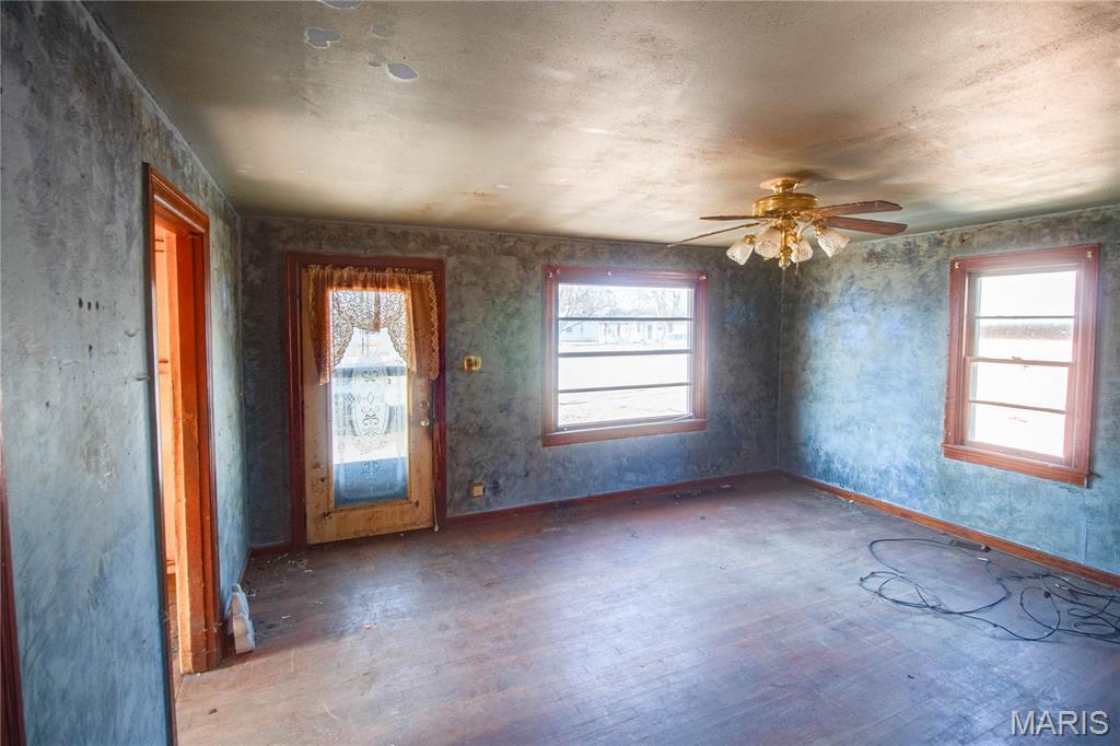 6421 Sunset Drive Godfrey, IL 62035 - Photo 6 of 25