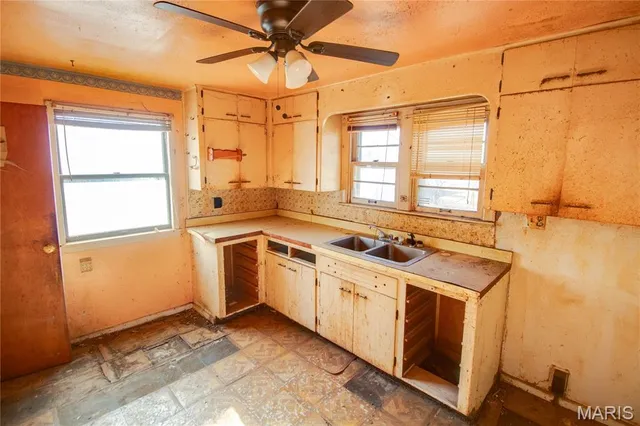 $55,000 | 6421 Sunset Drive, Godfrey, IL 62035